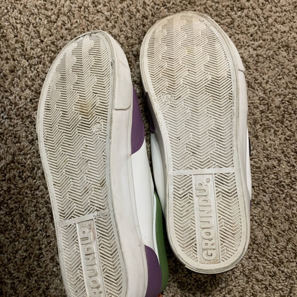 Colorful Lowtop lightyear Sneakers - Picture 6 of 6